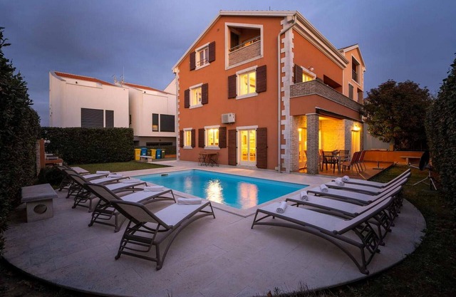 Beautiful home in Funtana