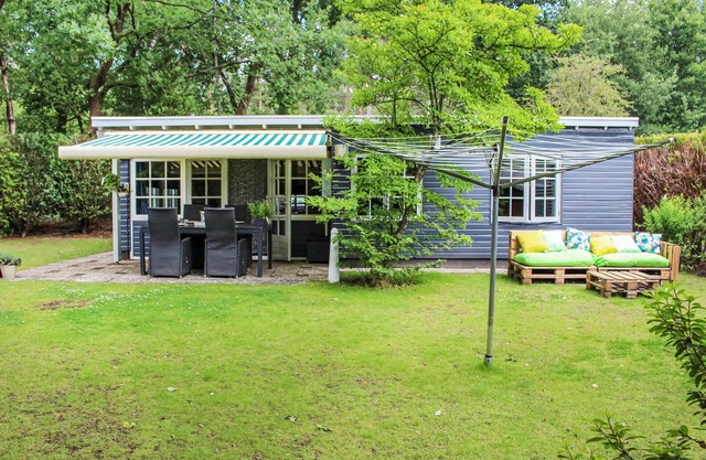 Beautiful home in Lage Mierde