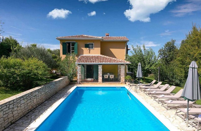 Beautiful home in Porec