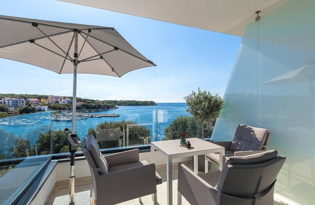 Beautiful home in Pula