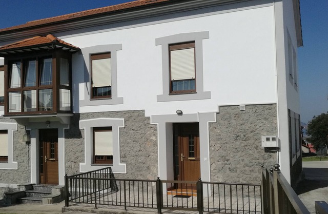 Beautiful house with garden in the bay of Santander