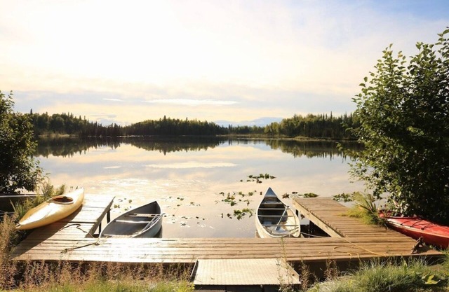 Beautiful Lakefront Property Minutes From The Kenai River And Soldotna