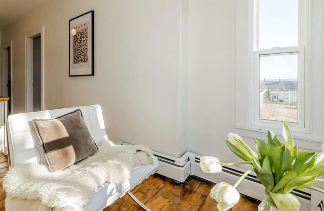 Beautiful modern century home overlooking the Annapolis River