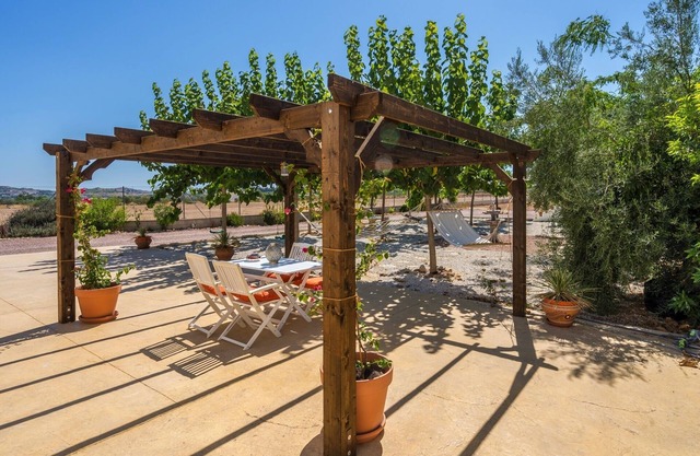 Beautiful modern 4 bed villa & private pool sleeps 9-10 persons Aspe (Elche)