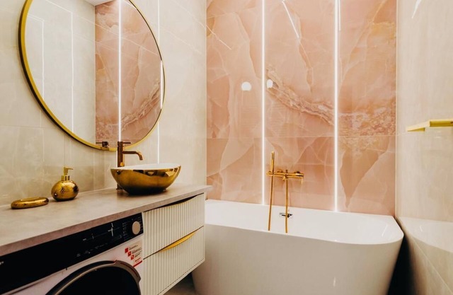 Beautiful New 8-Persons Apartment - Family and Pet-Friendly