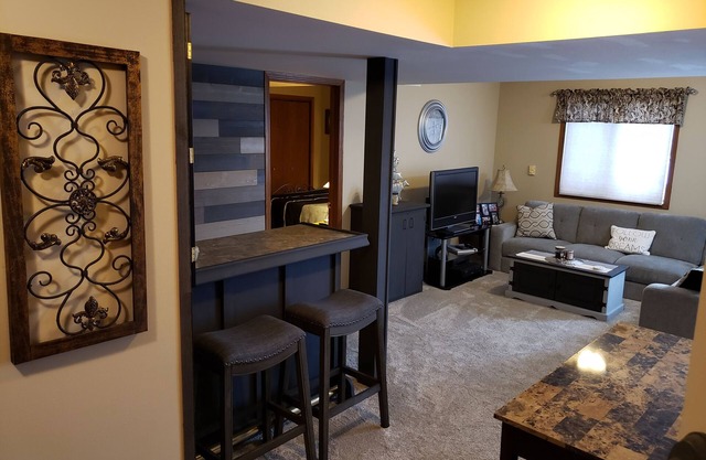 Beautiful New Glarus, WI Apartment