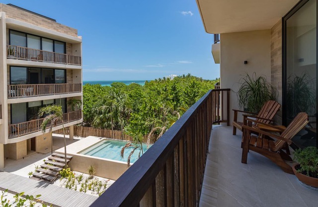 Beautiful Ocean View 2 BR Apartment in Punta Cocos