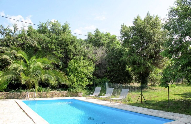 Beautiful private villa for 6 guests with private pool, WIFI, TV, terrace and pets allowed