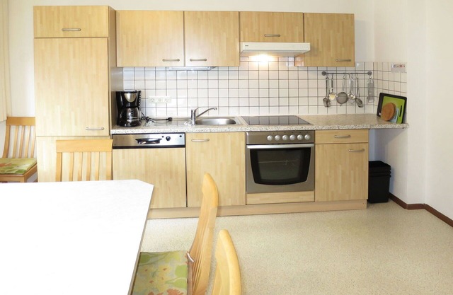 Beautiful private villa for 10 guests with WIFI, TV and terrace