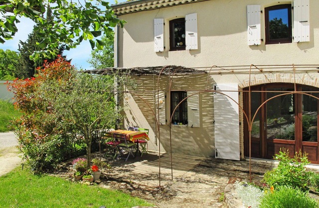 Beautiful private villa for 2 people with WIFI, TV, terrace and pets allowed