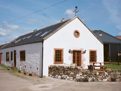 Beautiful Rural 3BR Cottage with Stunning Views