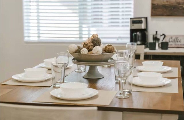 Beautiful Spacious Apartment Near Downtown LA