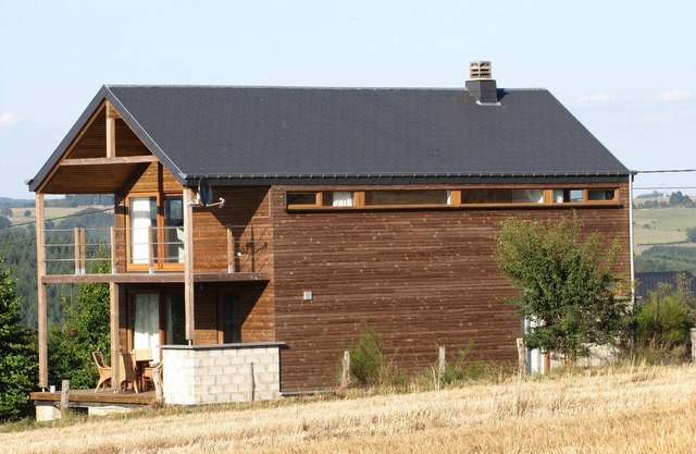 Beautiful vacation home for 2 to 6 adults (and 2 children)