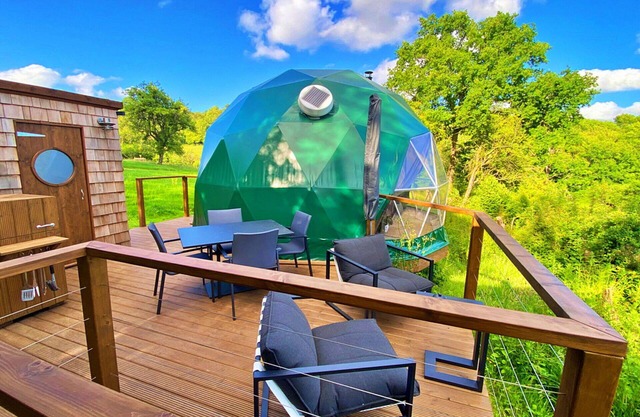 Beautiful villa for 4 guests with WIFI