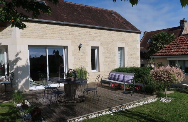 Beautiful villa for 5 guests with WIFI, TV and terrace