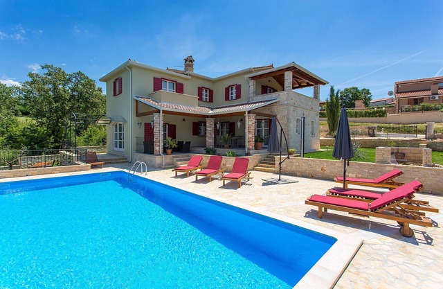 Beautiful villa Stupenda with whirlpool in Porec