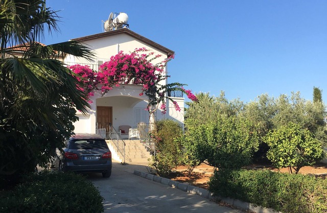 Beautiful Villa with Private Pool, on outskirts of Ozankoy village