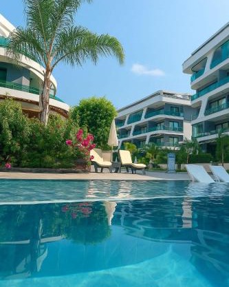 Beautiful with privat garden