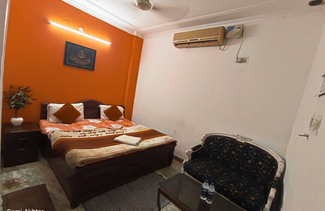 Beautifull stay home,Comfortable, walking Distance Nizamuddin Dargah and Markazz