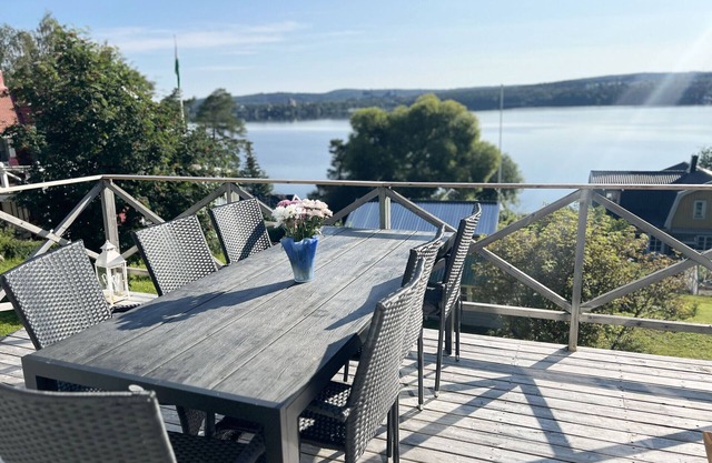 Beautifully located house with miles-wide views on Frösön | SE21011