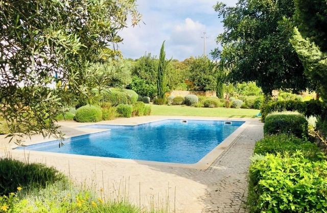 Beautifully renovated typical Algarve villa