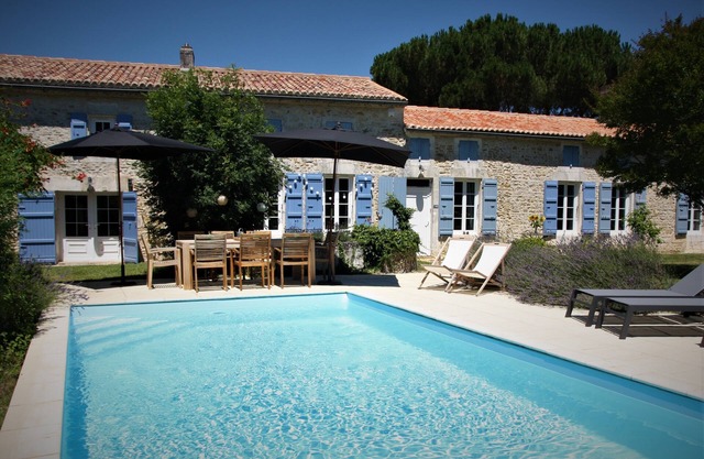 Beautyfull house Charentaise with swimming pool near Royan - La Tremblade