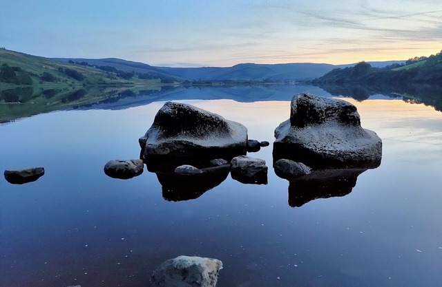 Beebole Cottage, cosy Dales home nr Askrigg, Bainbridge & Hawes, sleeps 2