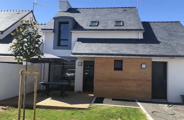 Beg Meil House, 3*, walking distance to beaches and shops
