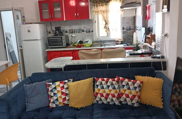 Bel Appartement Avec Terrasse vue Grandiose Proche du c/Ville Tunis des Transp