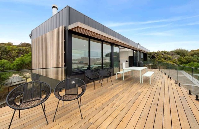 Bella Vista I Ocean Views I Walk to Beach