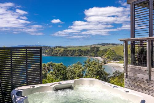 Belle Cove Estate, Onetangi - Be My Guest Waiheke