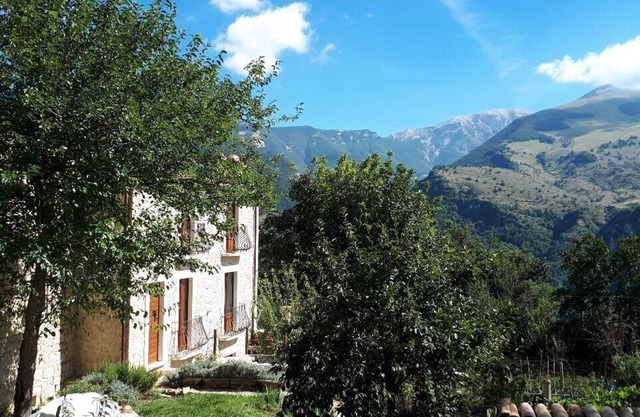 Belvedere - charming home with the most beautiful mountain views in Abruzzo