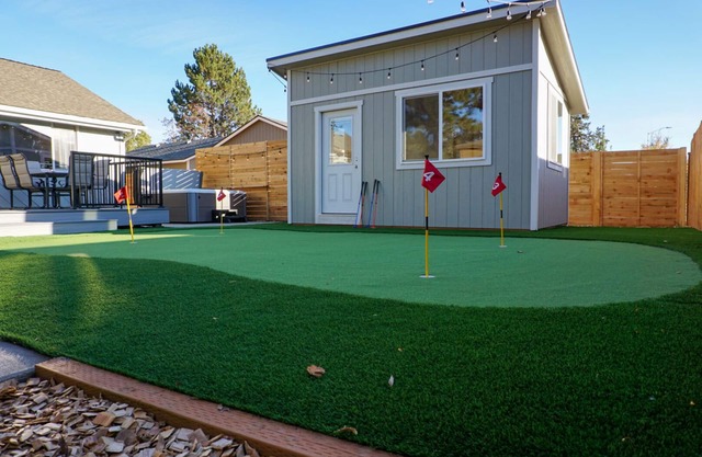 Bend - Mt.Views/Hot Tub/Putting Green/Game Room