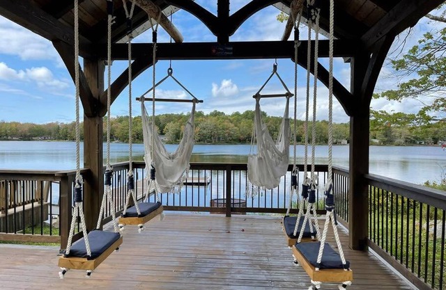 Bespoke Lake Cottage