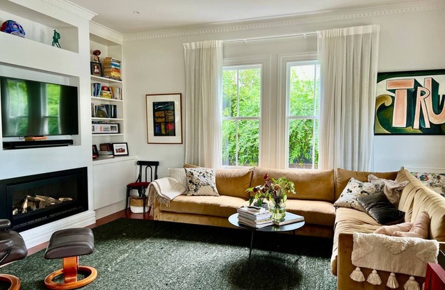 Bespoke Stays - Coastal Christmas Villa