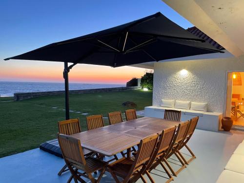Best Beach Front Villa with Heated Pool - Sea La Vie