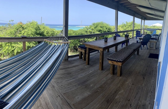 Best Beach House at Turtle Cove/Dean's Blue Hole! Steps To The Private Beach.