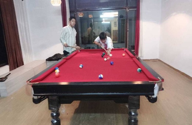 Best hotel in Naddi, DharamshalanWith multicusion restaurant and kitchen.