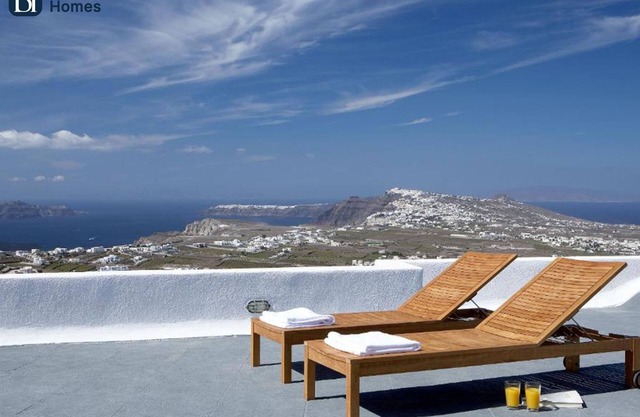 BH834 - B - Villa Santorini