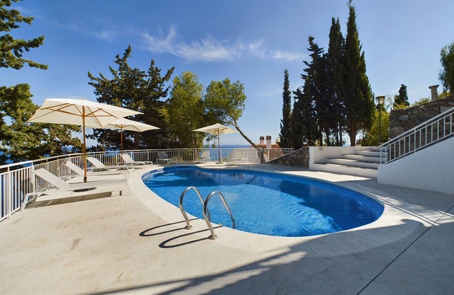 Bienvenido in der Villa Los Pinos