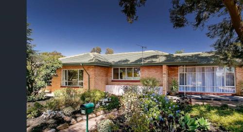 big group entire house 15 beds