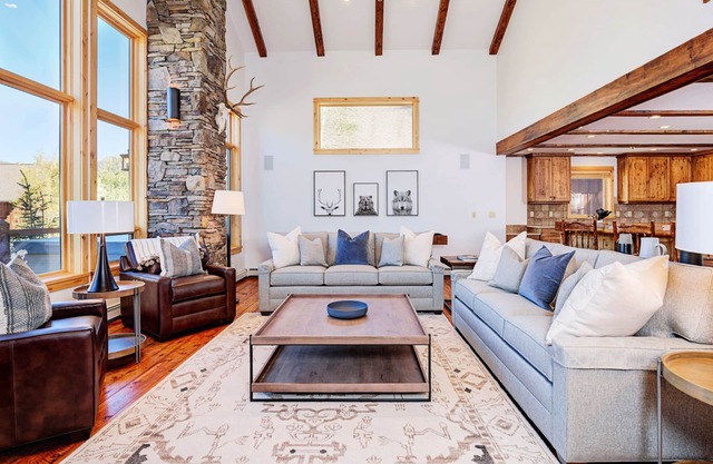 Big Sky Vacation Rentals: Black Eagle 29