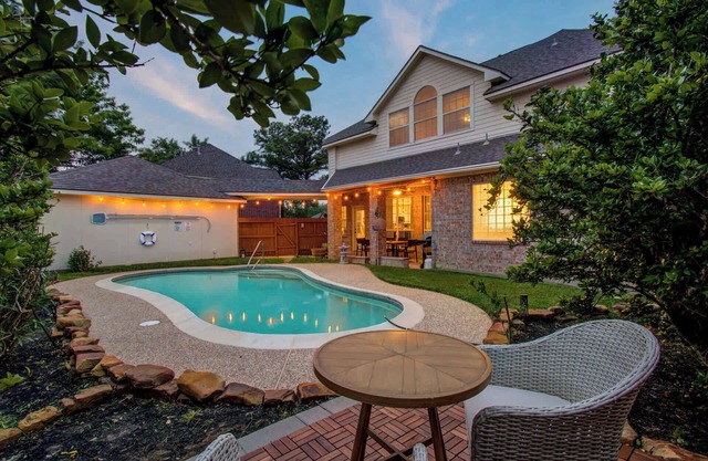 Big Texas Living - Spacious 5-BD with Pool