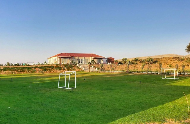 Big villa farm for daily basis rent