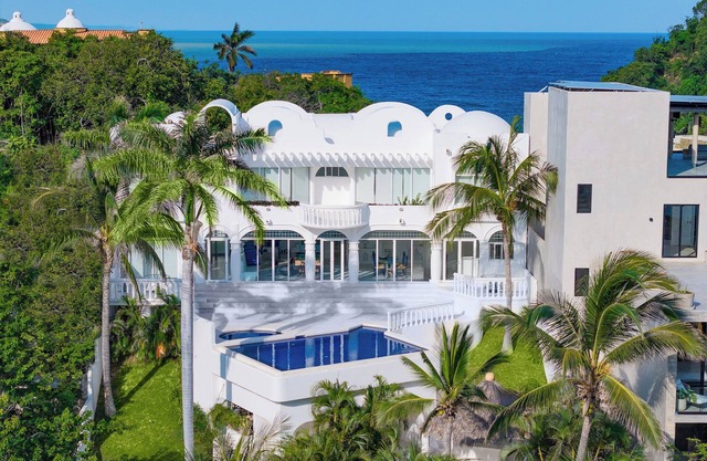 Billiard Table with Ocean Views and Private Pool