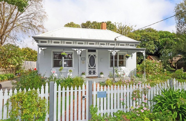 Birch House Koroit - Peaceful, Tranquil & Relaxing
