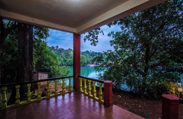Bison River Resort Dandeli