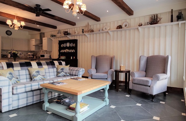 Black Sheep Hotels Cabins - Pebble Shore