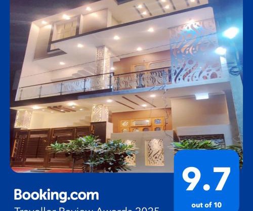 Blessing's Home Stay 5 Bedrooms Luxury Villa Exquisite 5 Bedroom Villa Ideal Family Home Stay with Spacious Living