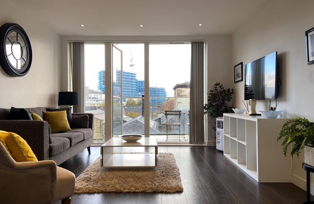 Blissful one bed Near the River